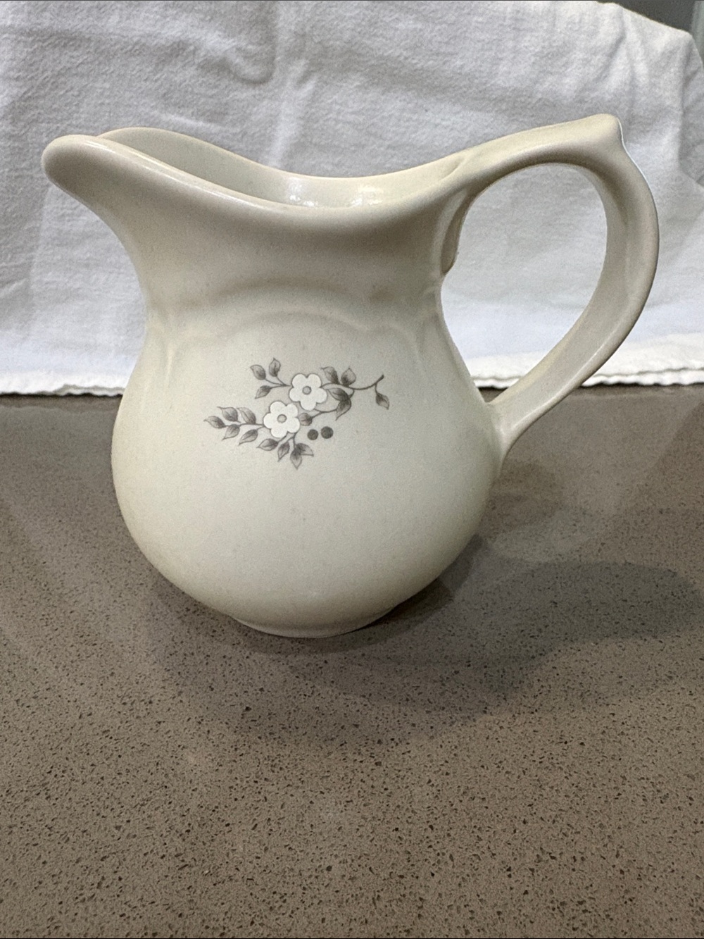 Pfaltzgraff Heirloom - Ivory Ceramic Creamer